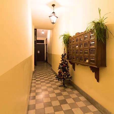 Azzurro Appartement *