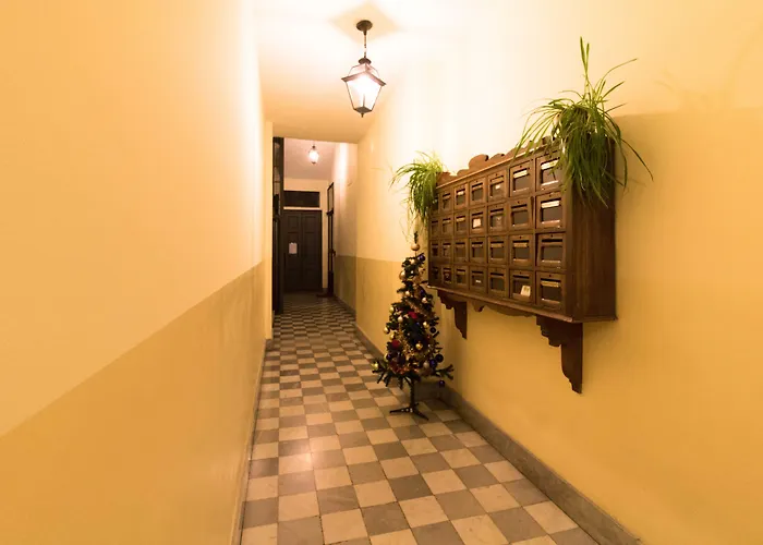 Azzurro Apartment *