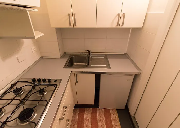 Azzurro Apartment