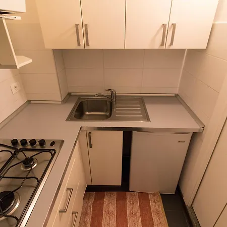 Azzurro Apartment